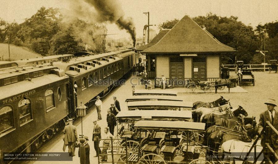 Postcard: South Vernon station